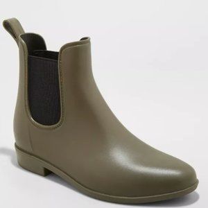 Chelsea rain boots olive green sz 6 - NWT
